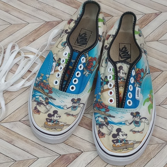 Vans Disney Aloha Mickey Minnie Hawaii Shoes BEACH GOOFY Luau M 7.5 W 9.0 - Picture 3 of 8